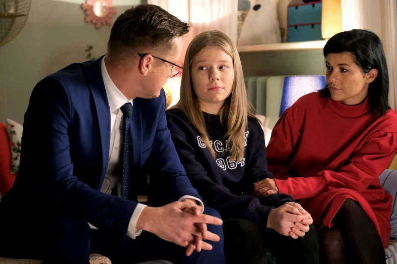 "Świat się nie zawali, jak będziesz miała z czegoś gorsze oceny" - pocieszy córkę Kinga "Świat się nie zawali, jak będziesz miała z czegoś gorsze oceny" - pocieszy córkę Kinga