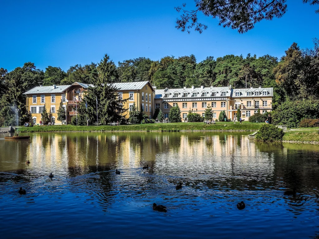 Park Zdrojowy w Nałęczowie jest wyjątkowo urokliwy