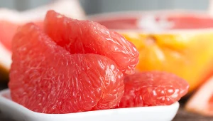 Połowa grejpfruta dziennie pomoże utrzymać szczupłą sylwetkę