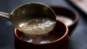 Babka płesznik wspiera układ pokarmowy, pobudza trawienie, pomaga schudnąć, hamuje napady głodu