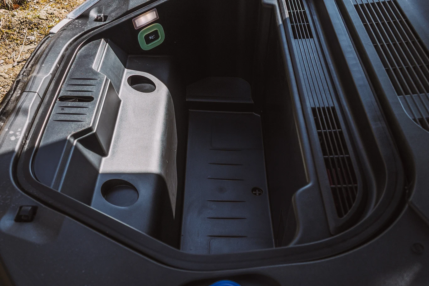 Ford Mustang Mach-E Frost White