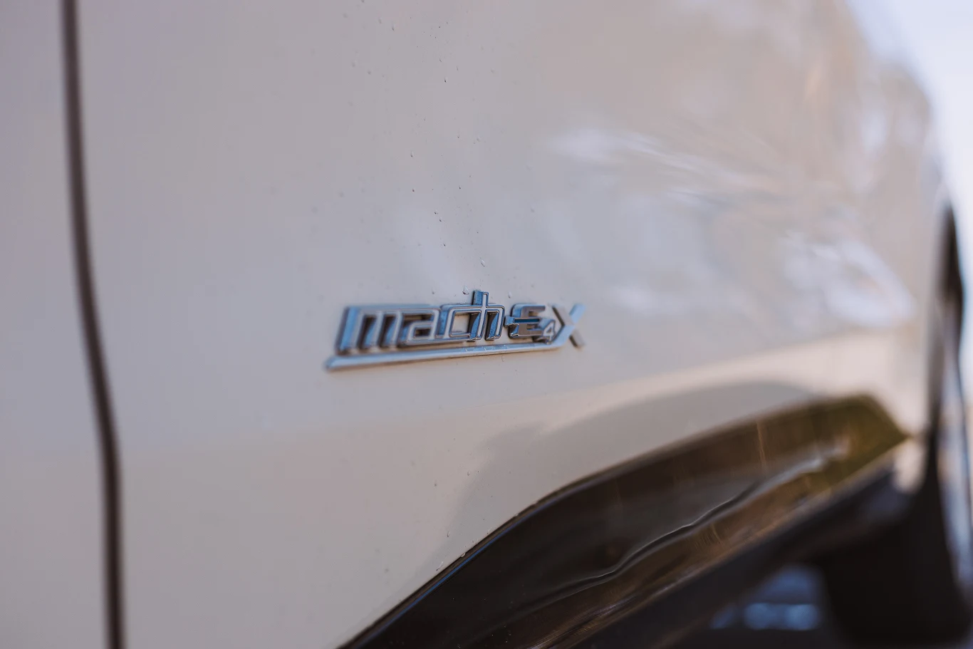 Ford Mustang Mach-E Frost White