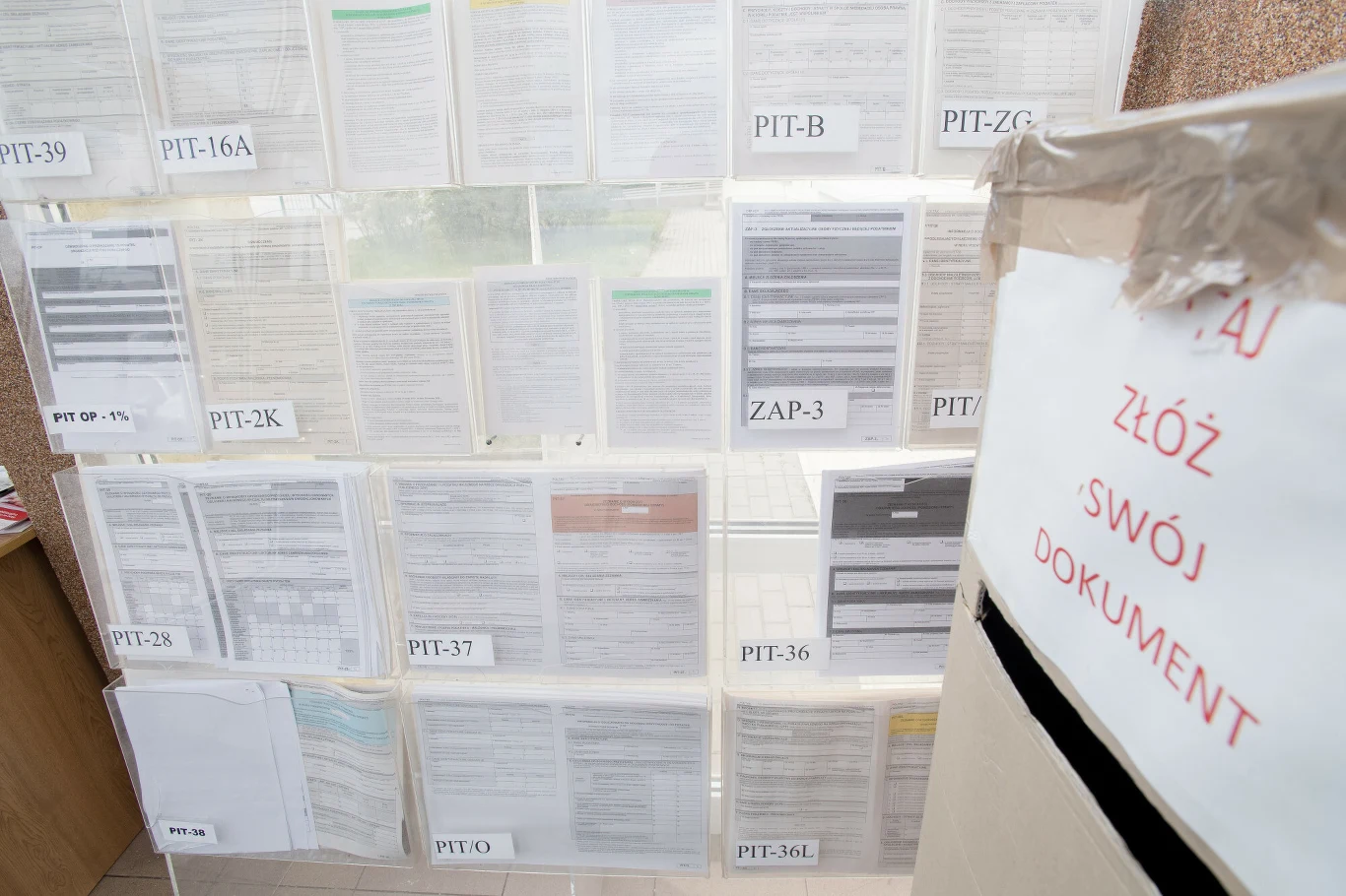 Druk PCC-3 możemy pobrać ze strony urzędu skarbowego lub wypełnić go na miejscu - w urzędzie.