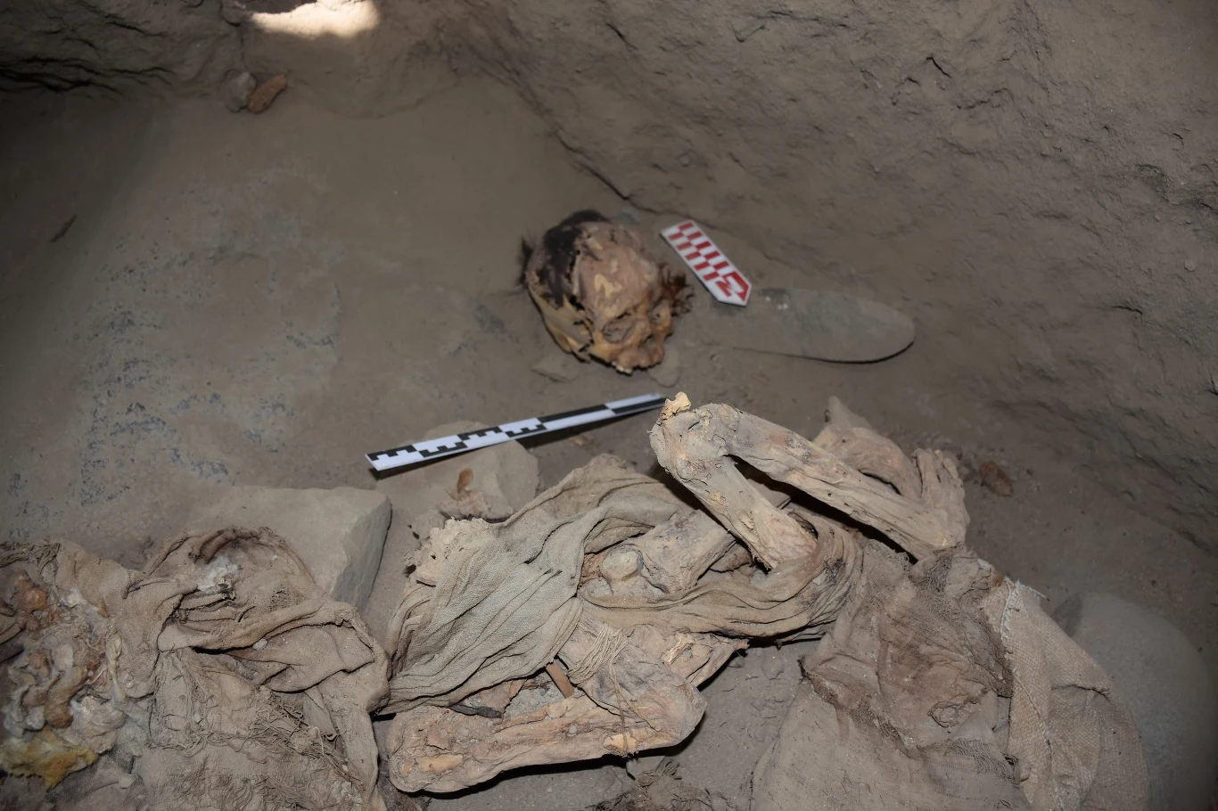 W Peru archeolodzy znaleźli dobrze zachowane szczątki dziecka W Peru archeolodzy znaleźli dobrze zachowane szczątki dziecka