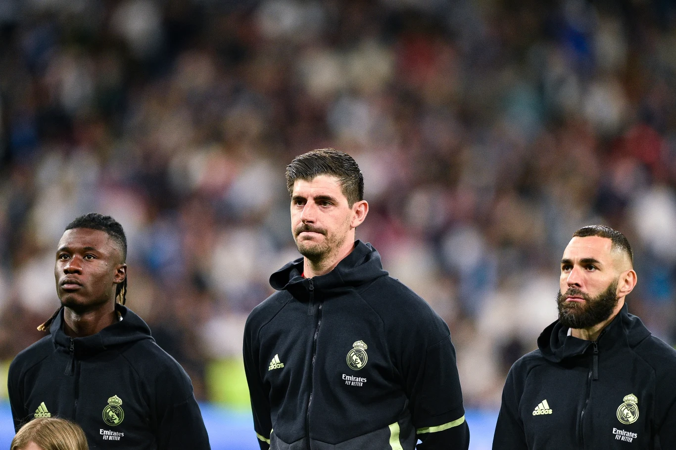 Thibaut Courtois (w środku) nie wspomoże swoich kolegów z Realu Madryt w meczu z Gironą. Pytanie, co potem?