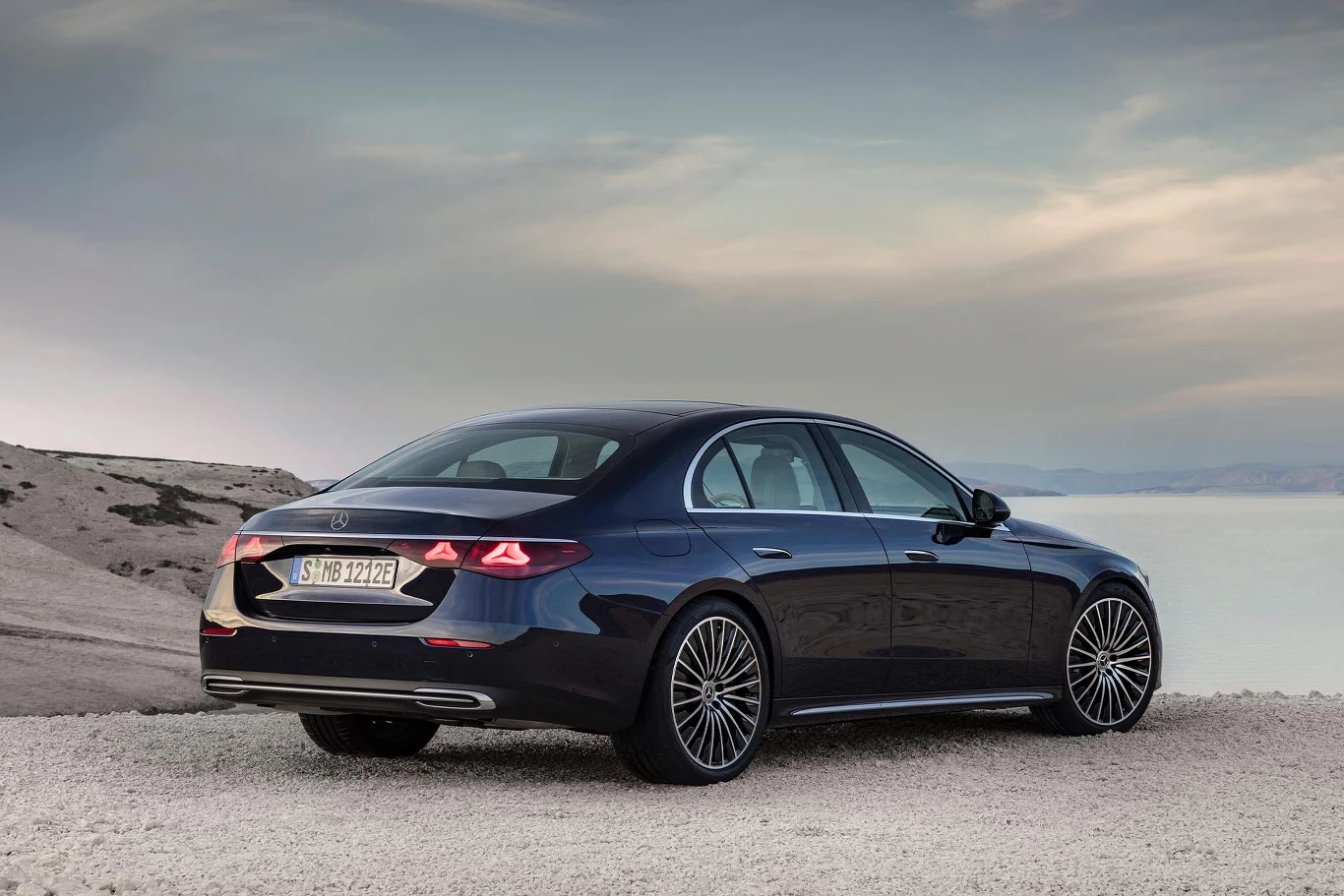 Nowy Mercedes-Benz Klasy E (W214)