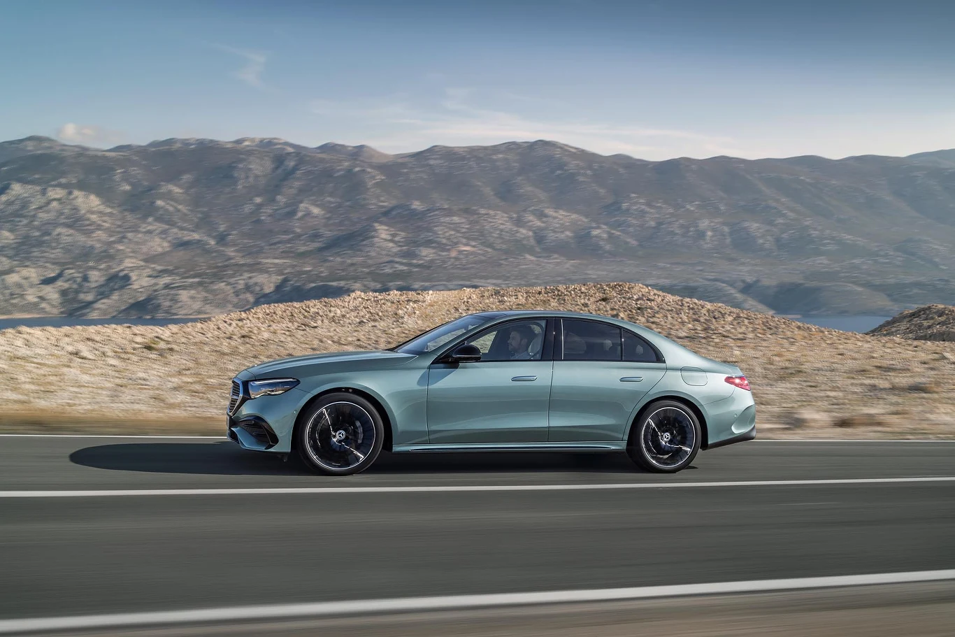 Nowy Mercedes-Benz Klasy E (W214)