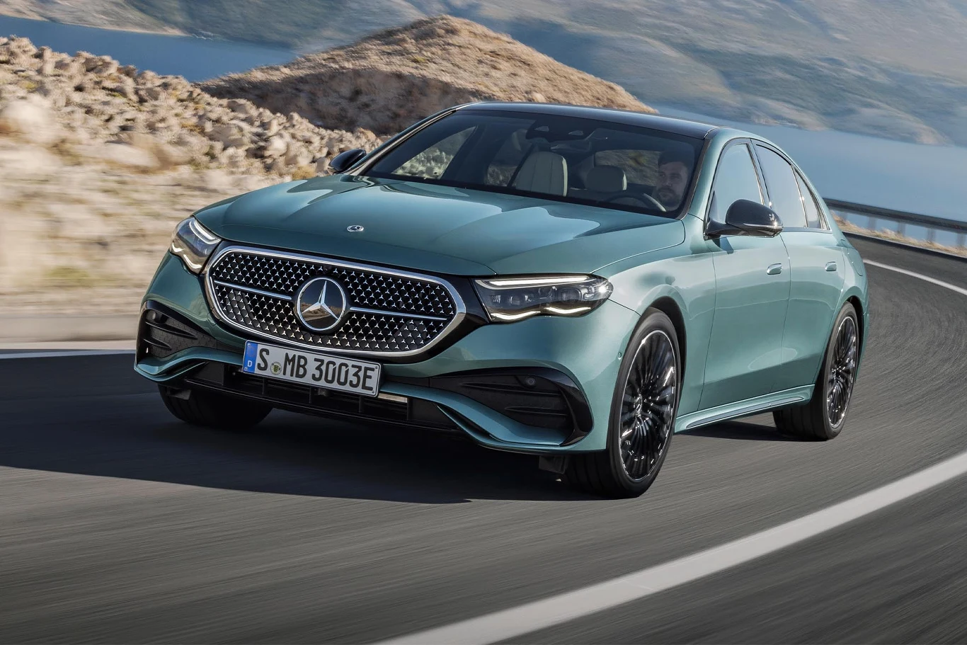 Nowy Mercedes-Benz Klasy E (W214)