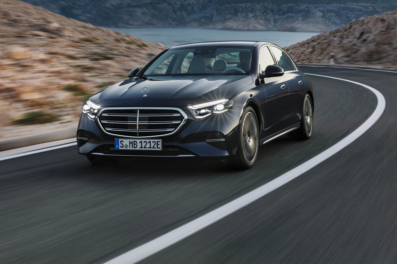 Nowy Mercedes-Benz Klasy E (W214)