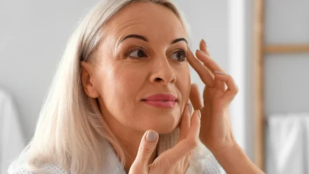 Gimnastyka twarzy to skuteczny i najtańszy sposób na odmładzanie. Przekonaj się sama