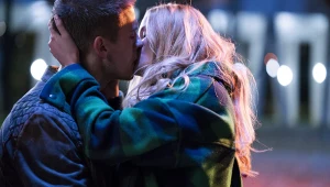 "Piękna katastrofa": A miało być tak pięknie [recenzja]