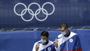 Rosyjscy siatkarze Wiaczesław Karasilnikow i Oleg Stojanovski na igrzyskach w Tokio