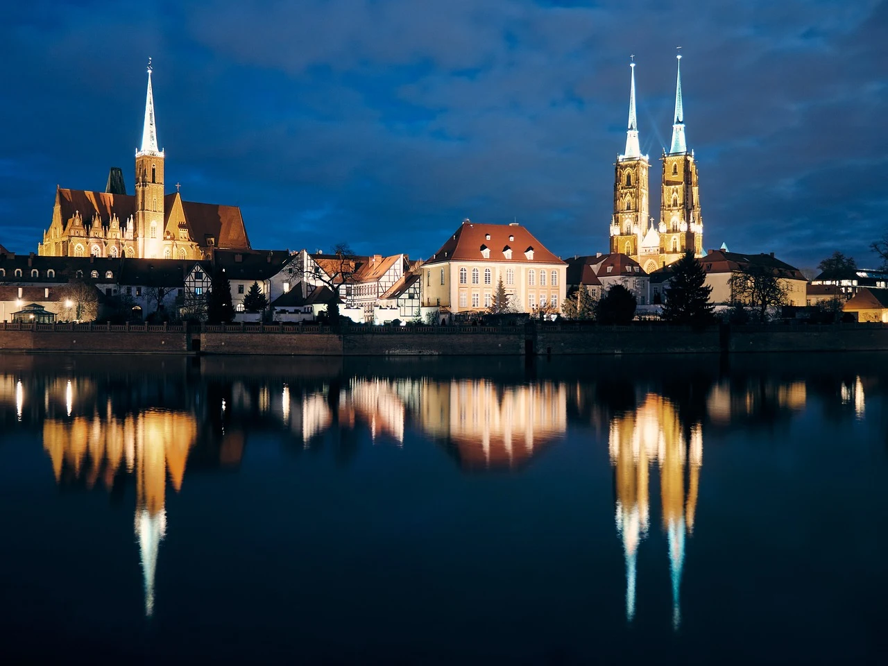 Gdzie na majówkę według znaku zodiaku. Wrocław Gdzie na majówkę według znaku zodiaku. Wrocław