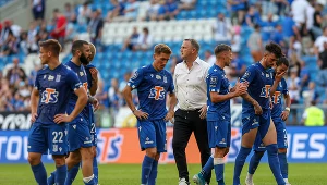 Trener Lecha zareagował po klęsce. Zebrał wszystkich w szatni i się zaczęło