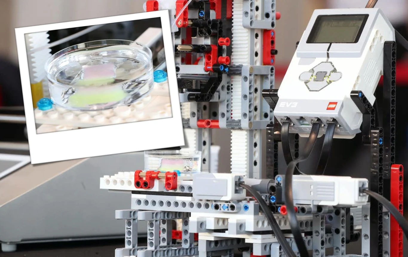 Ta maszyna z klocków LEGO drukuje ludzką skórę Ta maszyna z klocków LEGO drukuje ludzką skórę