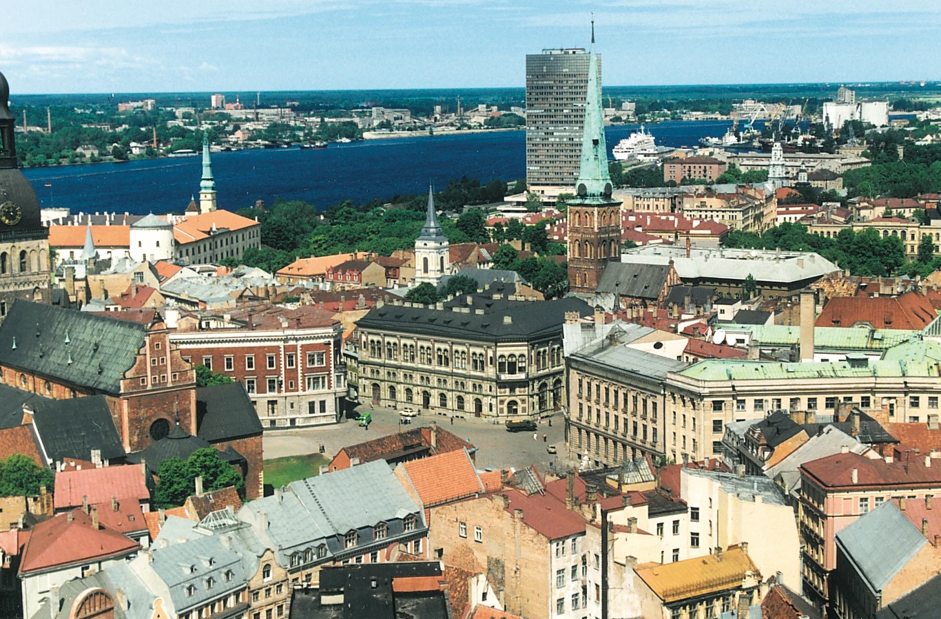 Ryga może zachwycić. Majówka 2023 nad Bałtykiem