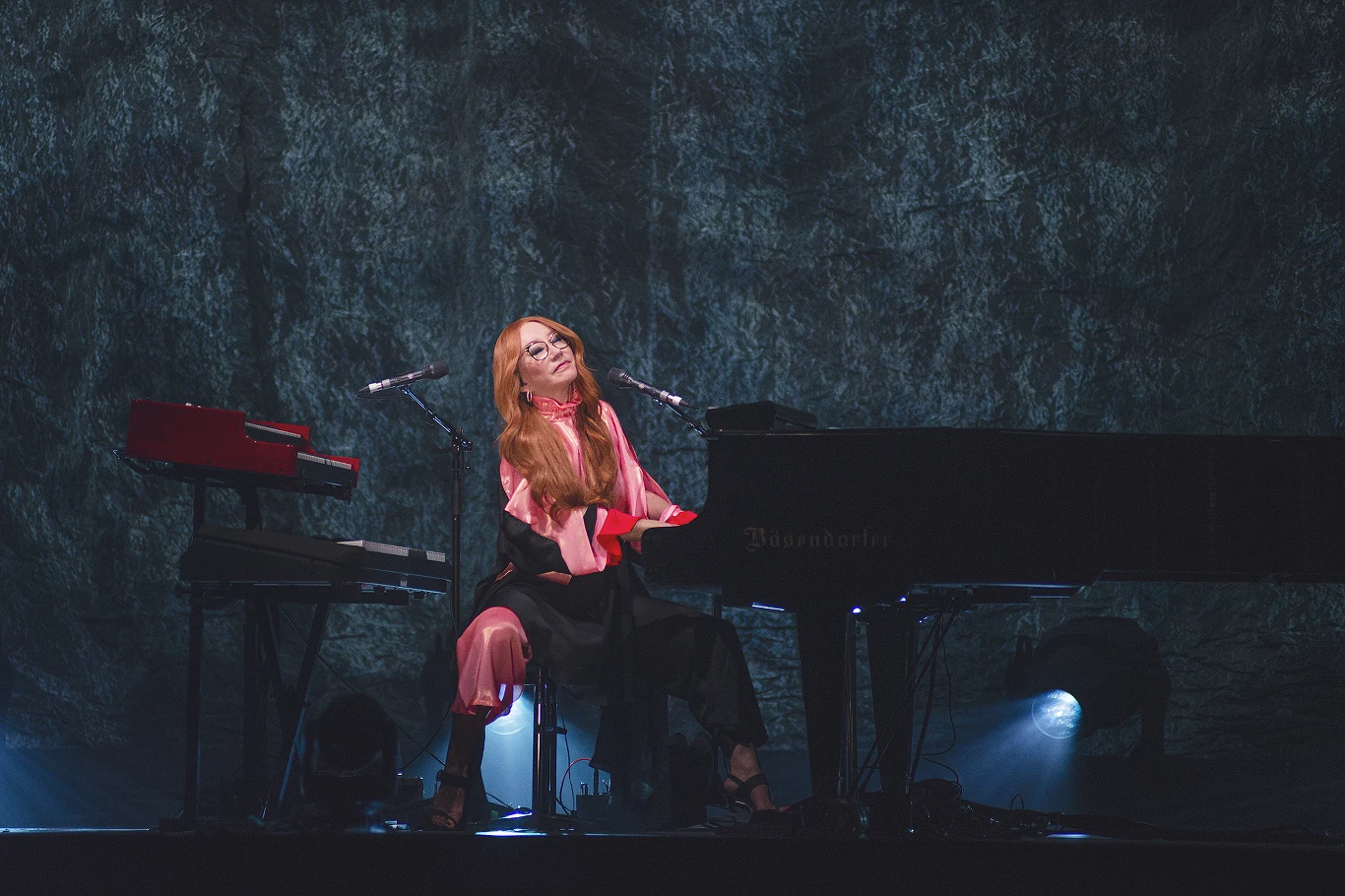 Tori Amos podczas koncertu w katowickim Spodku