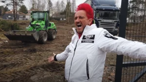 Michał Wiśniewski na planie programu "Jestem jaki jestem 3, czyli Wiśnia buduje"