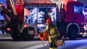 Zdjęcie ilustracyjne. W Wólce Kozodawskiej zaplił się magazyn