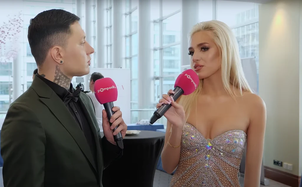 Caroline Derepieński Caroline Derepieński