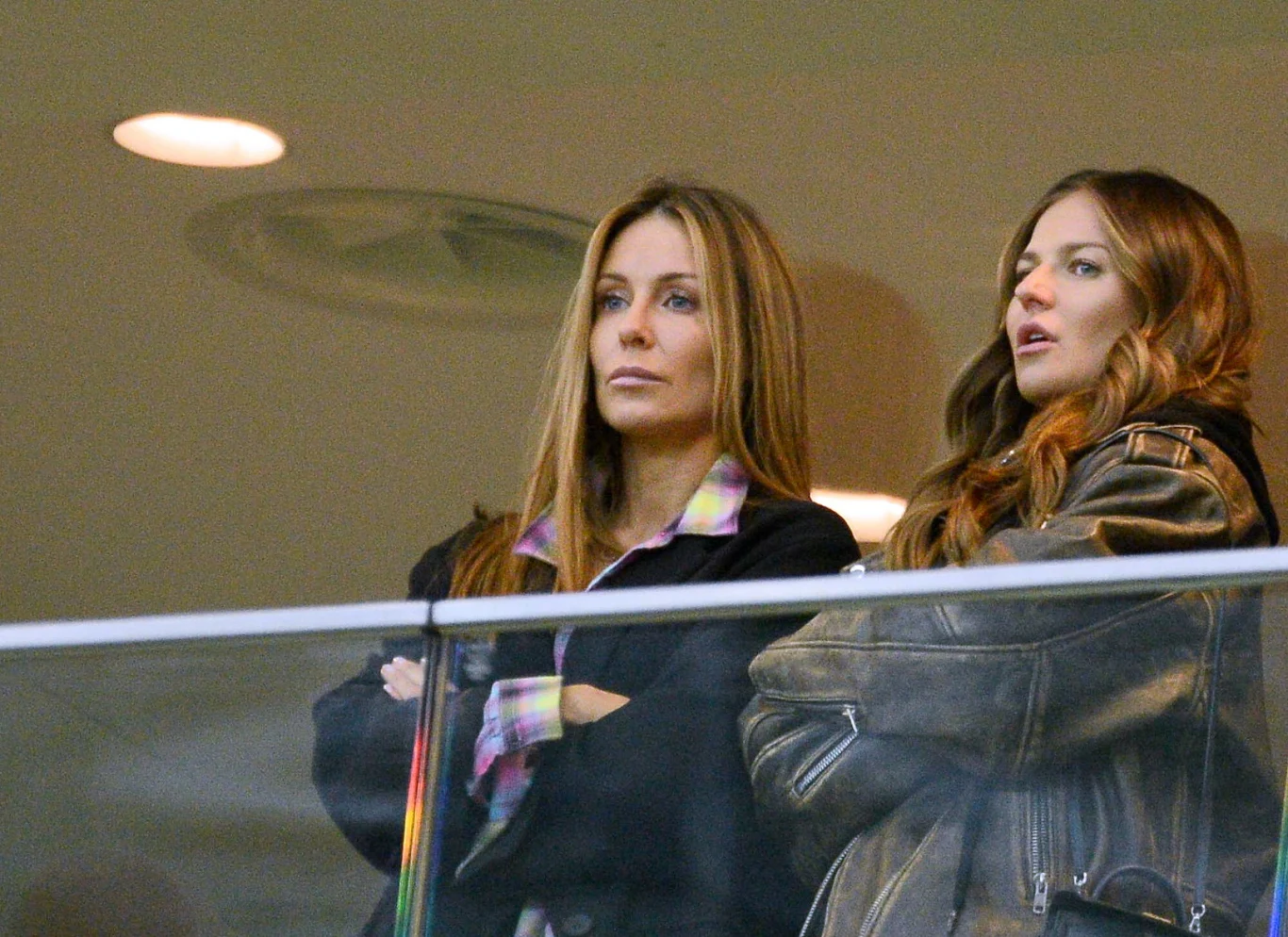 Małgorzata Rozenek-Majdan z Anną Lewandowską na meczu Małgorzata Rozenek-Majdan z Anną Lewandowską na meczu