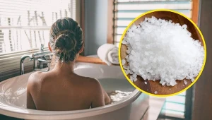 Kąpiel w soli epsom zmiękcza skórę i poprawia jej nawilżenie. Ma także właściwości oczyszczające i bakteriobójcze