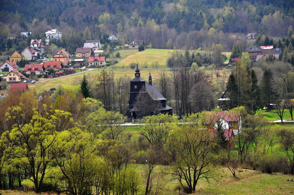 W Beskidzie Niskim czas zdaje się, o ile nie zupełnie zatrzymywać, to mocno zwalniać