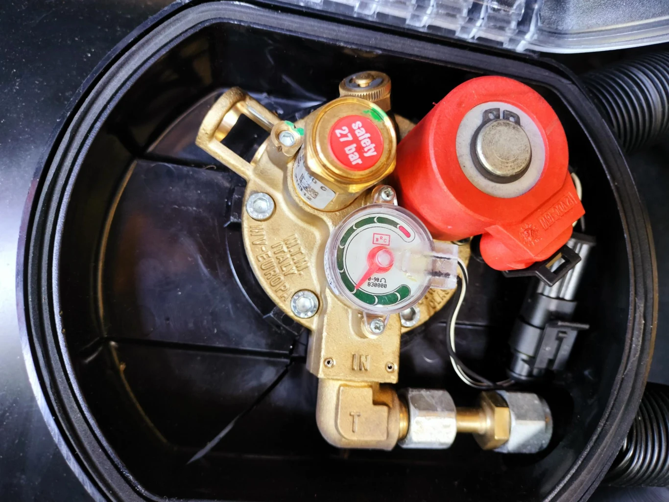 Na okresowym badaniu technicznym kierowca auta z LPG musi przedstawić dodatkowe dokumenty Na okresowym badaniu technicznym kierowca auta z LPG musi przedstawić dodatkowe dokumenty