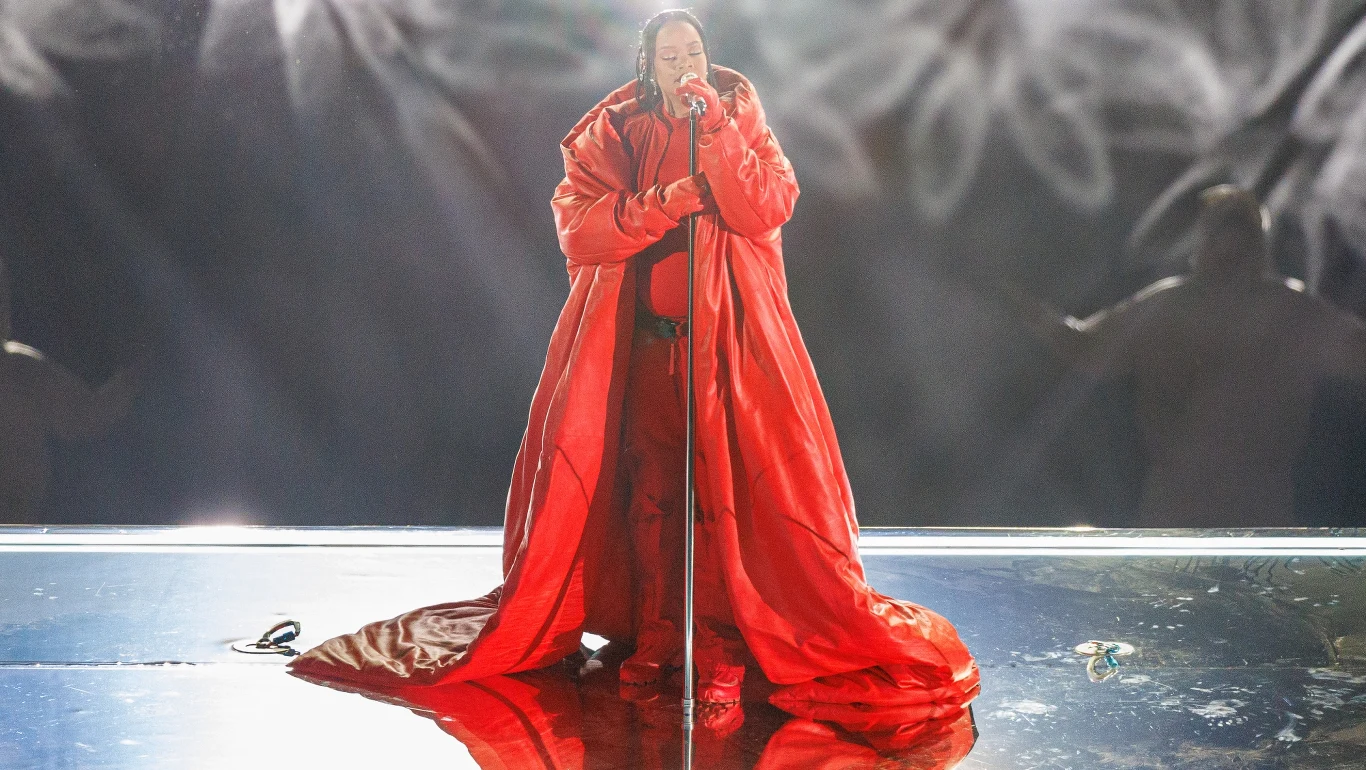 Rihanna podczas Super Bowl Rihanna podczas Super Bowl