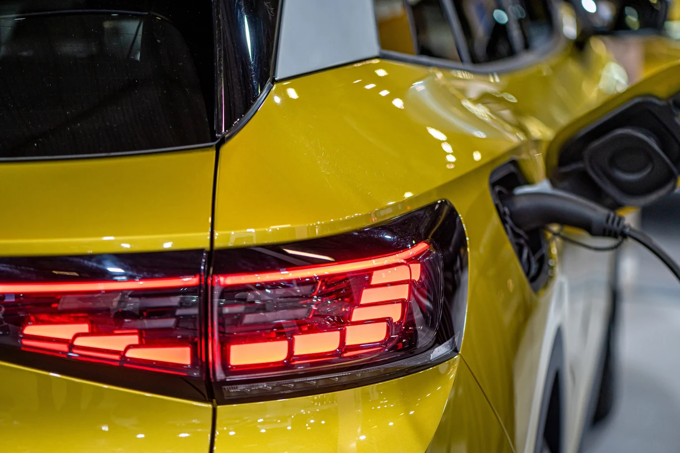 Samochody elektryczne cieszą się rosnącą popularnością Samochody elektryczne cieszą się rosnącą popularnością