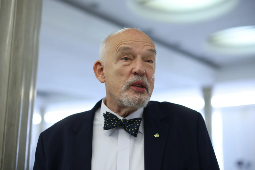 Janusz Korwin-Mikke Janusz Korwin-Mikke