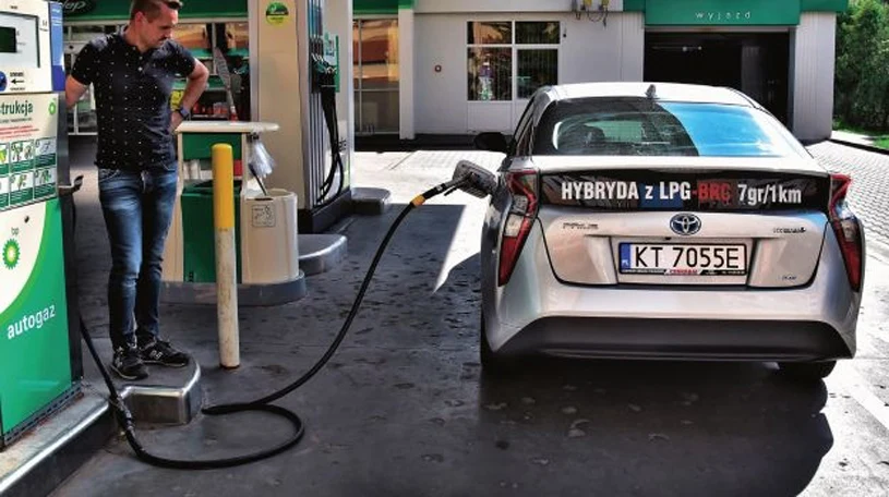 Hybryda z LPG to sposób na naprawdę oszczędną jazdę Hybryda z LPG to sposób na naprawdę oszczędną jazdę