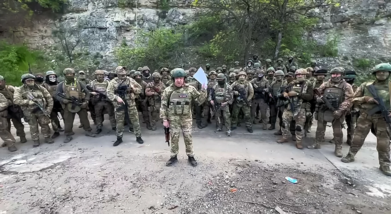 Jewginiej Prigożyn i jego bojownicy nie będą ścigani przez FSB Jewginiej Prigożyn i jego bojownicy nie będą ścigani przez FSB