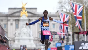 Kelvin Kiptum  na mecie maratonu w Londynie