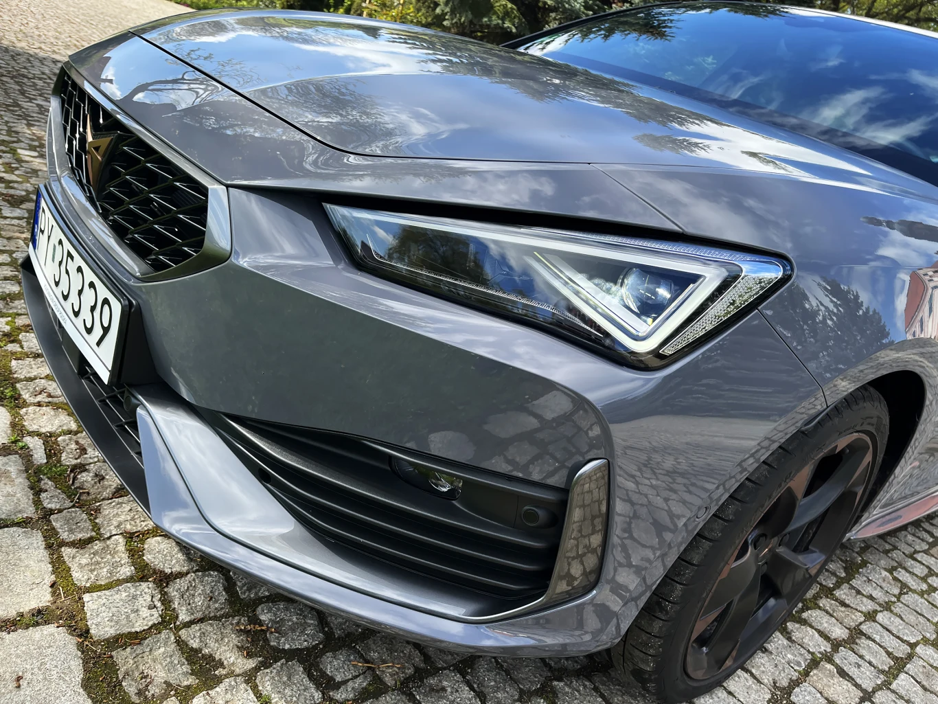 Cupra Leon Sportstourer 2.0 TSI 190 KM Cupra Leon Sportstourer 2.0 TSI 190 KM