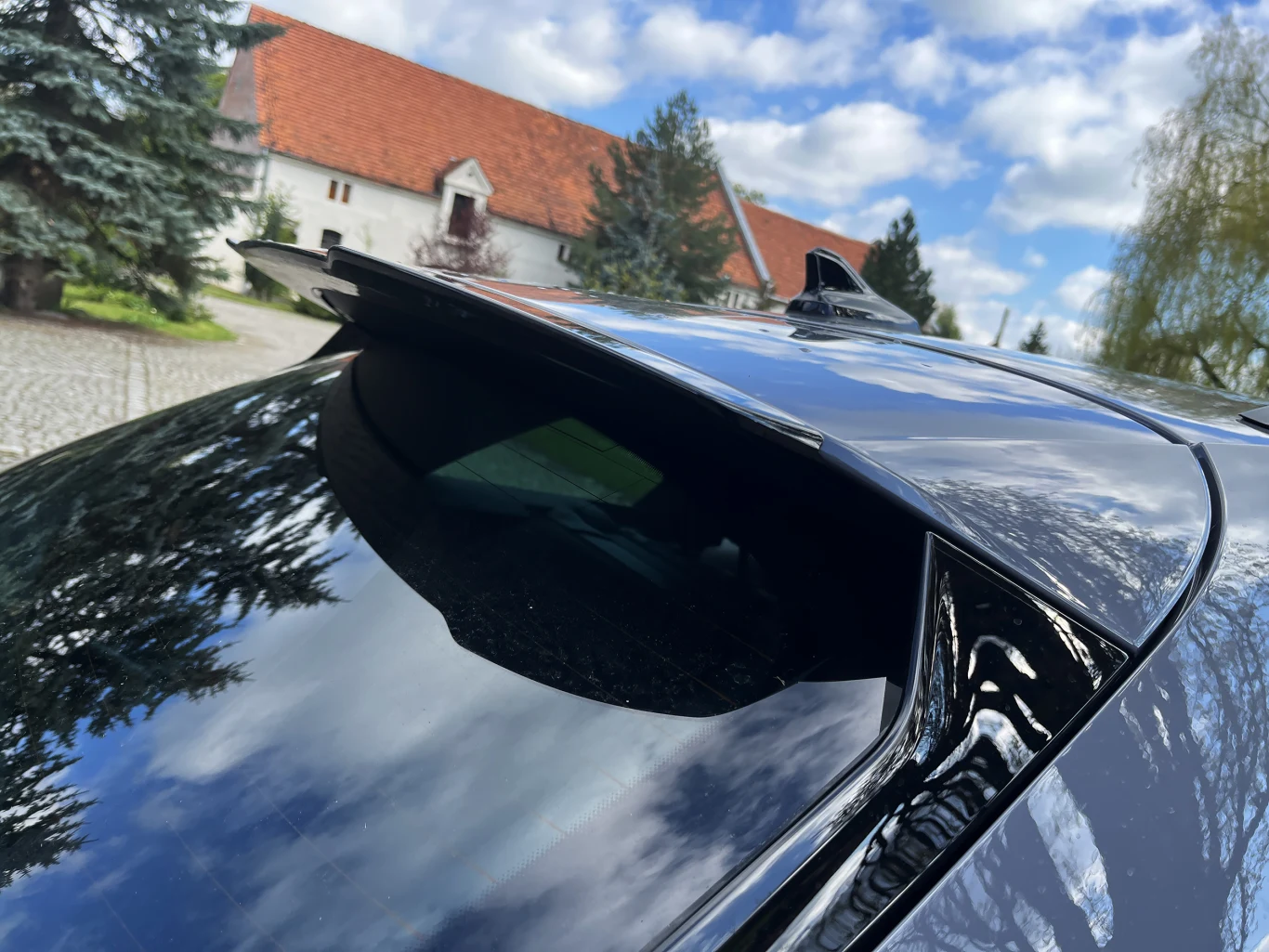 Cupra Leon Sportstourer 2.0 TSI 190 KM Cupra Leon Sportstourer 2.0 TSI 190 KM