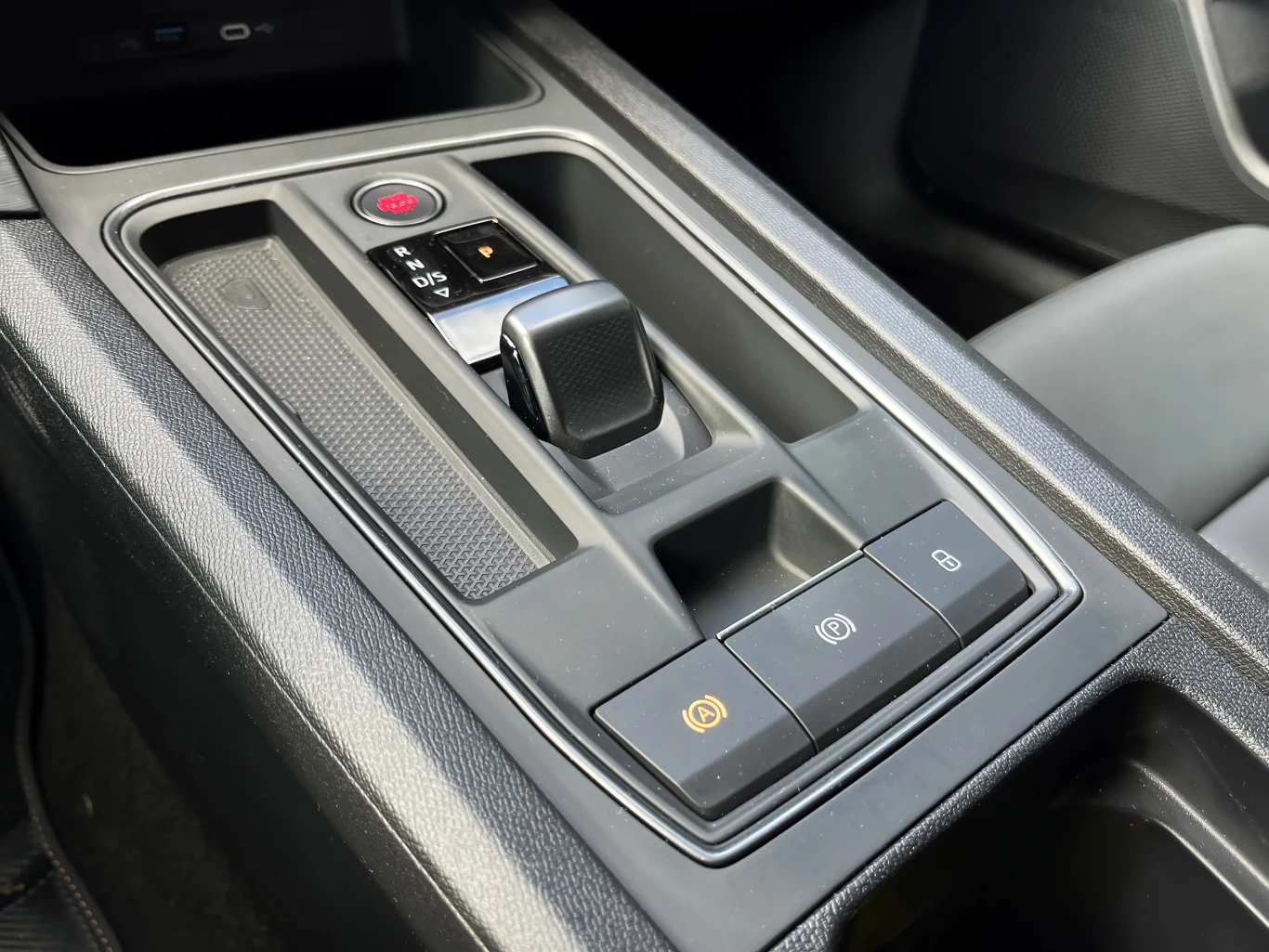 Cupra Leon Sportstourer 2.0 TSI 190 KM Cupra Leon Sportstourer 2.0 TSI 190 KM