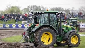 Gwiazdorzy kręcili nosem. Na odprawę przyszli w dresach