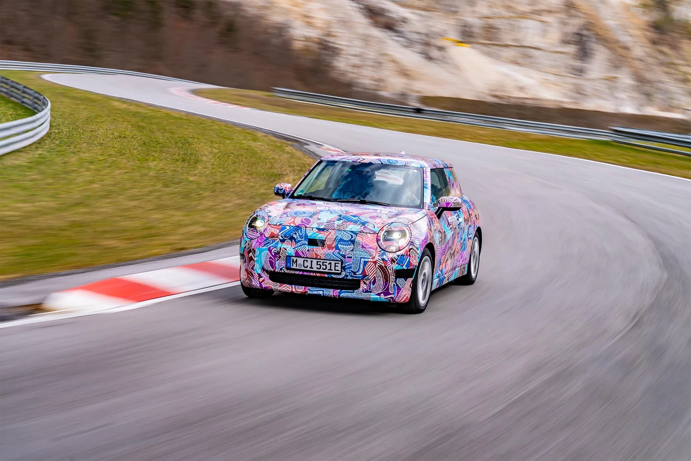 Nowe MINI Cooper Electric