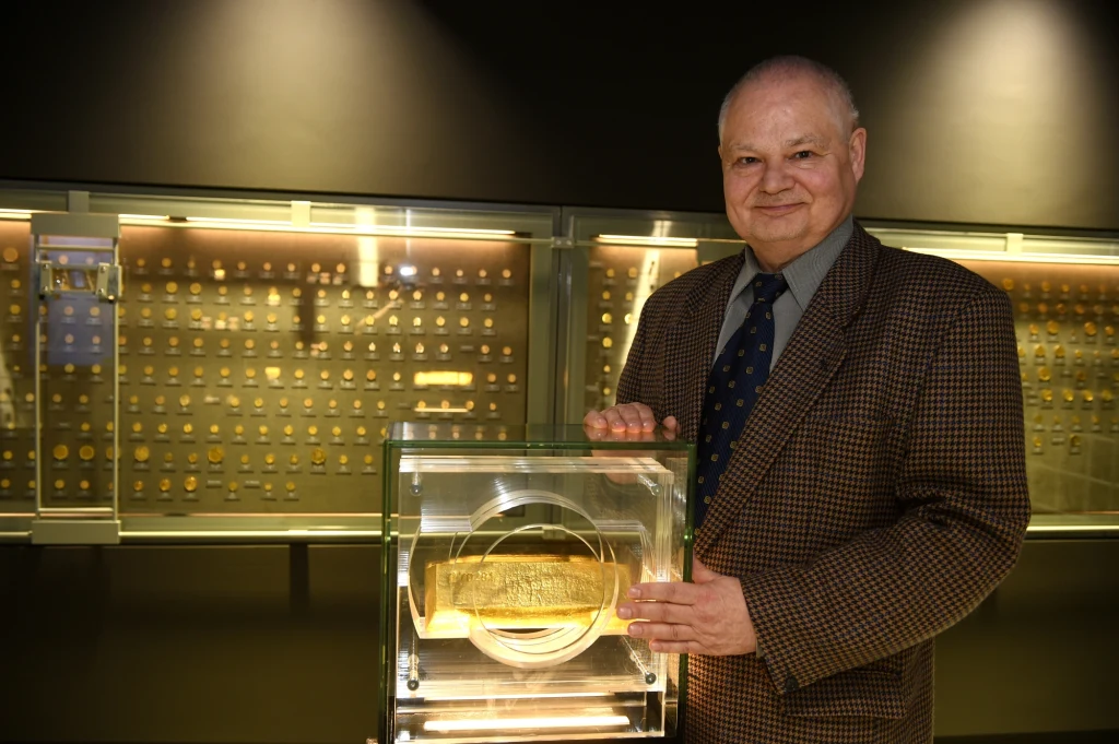 NBP miał nabyć w kwietniu ok. 15 ton złota 