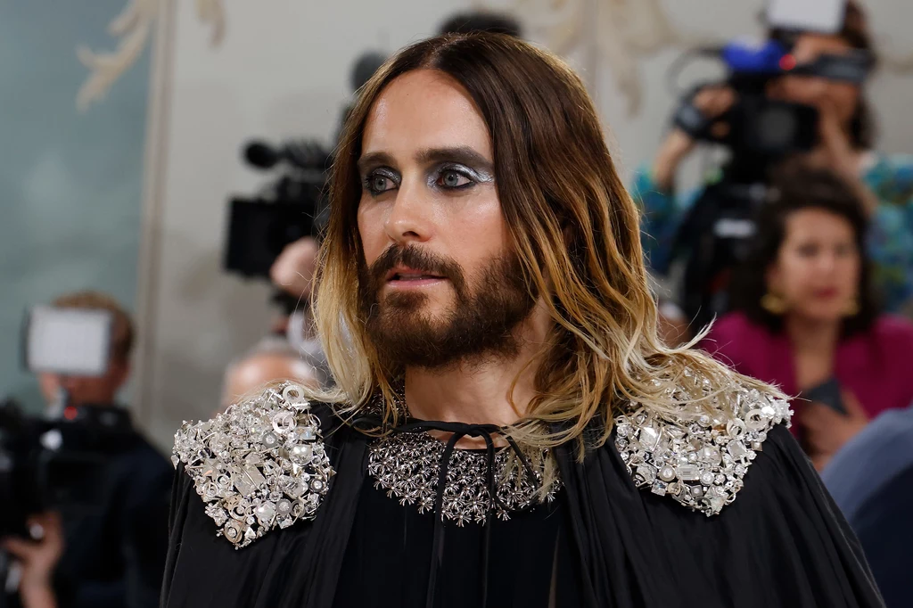 Jared Leto jest wokalistą Thirty Seconds to Mars