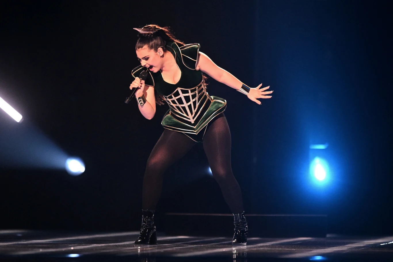 Alessandra podczas kostiumowej próby przed półfinałem Eurowizji w Liverpoolu Alessandra podczas kostiumowej próby przed półfinałem Eurowizji w Liverpoolu