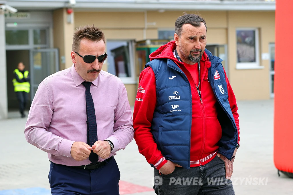 Prezes Krzysztof Mrozek z trenerem kadry Rafałem Dobruckim