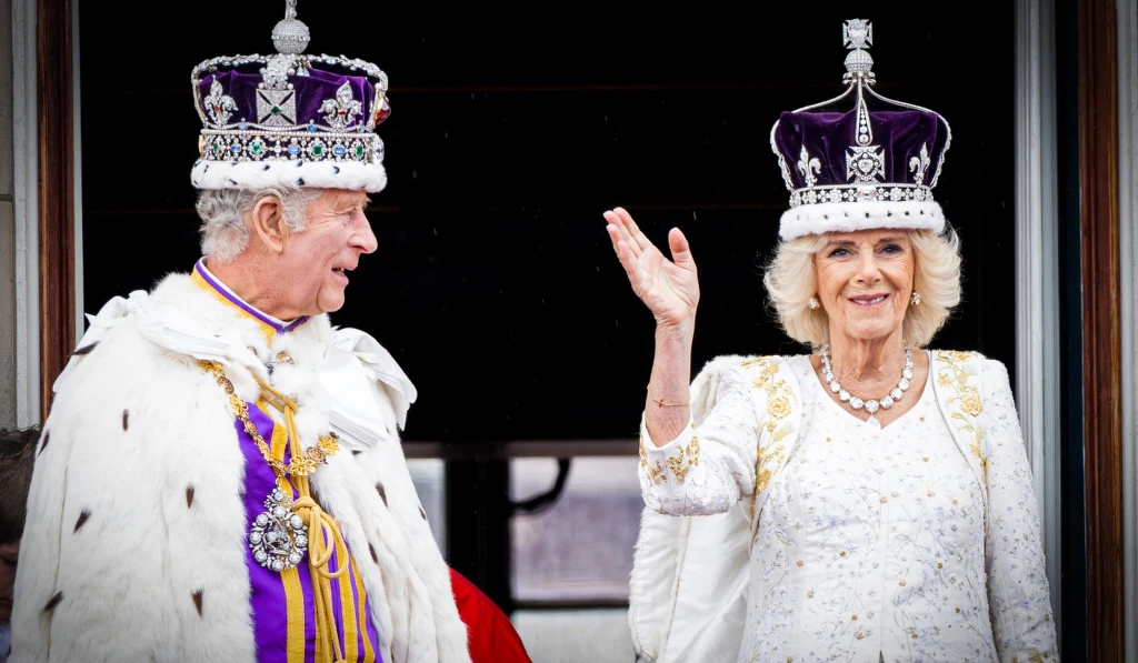 Król Karol III i królowa małżonka Camilla