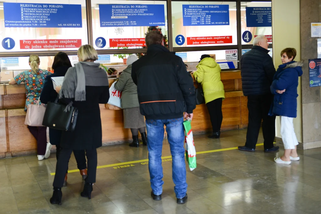 Nowy system e-rejestracji ma skrócić czas oczekiwania na wizytę do lekarza, ale także ułatwić sposób odwoływania wizyt Nowy system e-rejestracji ma skrócić czas oczekiwania na wizytę do lekarza, ale także ułatwić sposób odwoływania wizyt