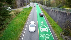 Jedyna taka autostrada na świecie. Zwiększy zasięg aut elektrycznych