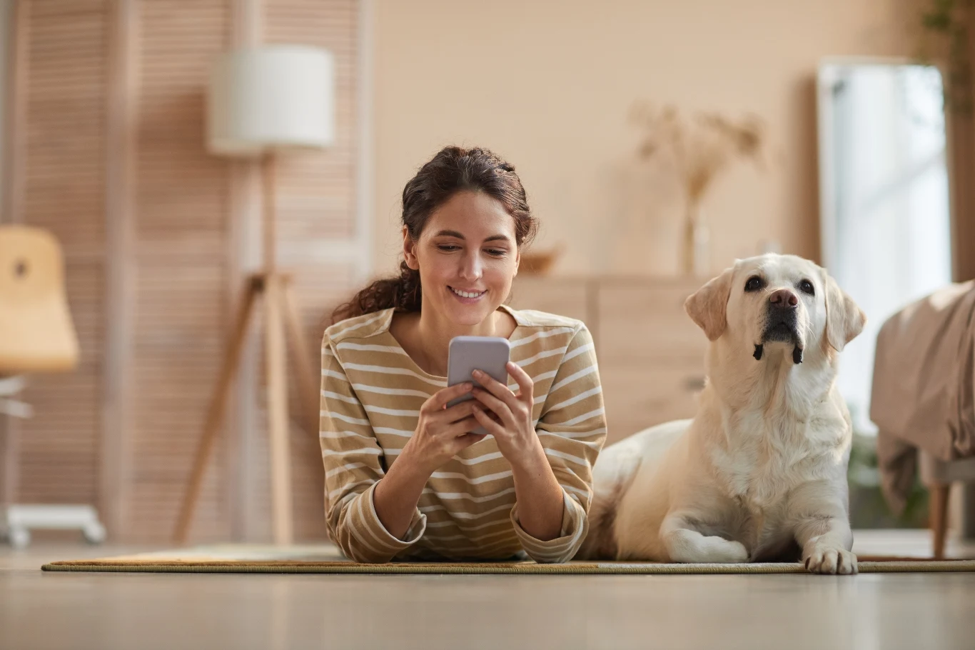 Jak połączyć telefon z telewizorem? Obraz z telefonu na telewizor można przenieść przez WiFi. Jak połączyć telefon z telewizorem? Obraz z telefonu na telewizor można przenieść przez WiFi.