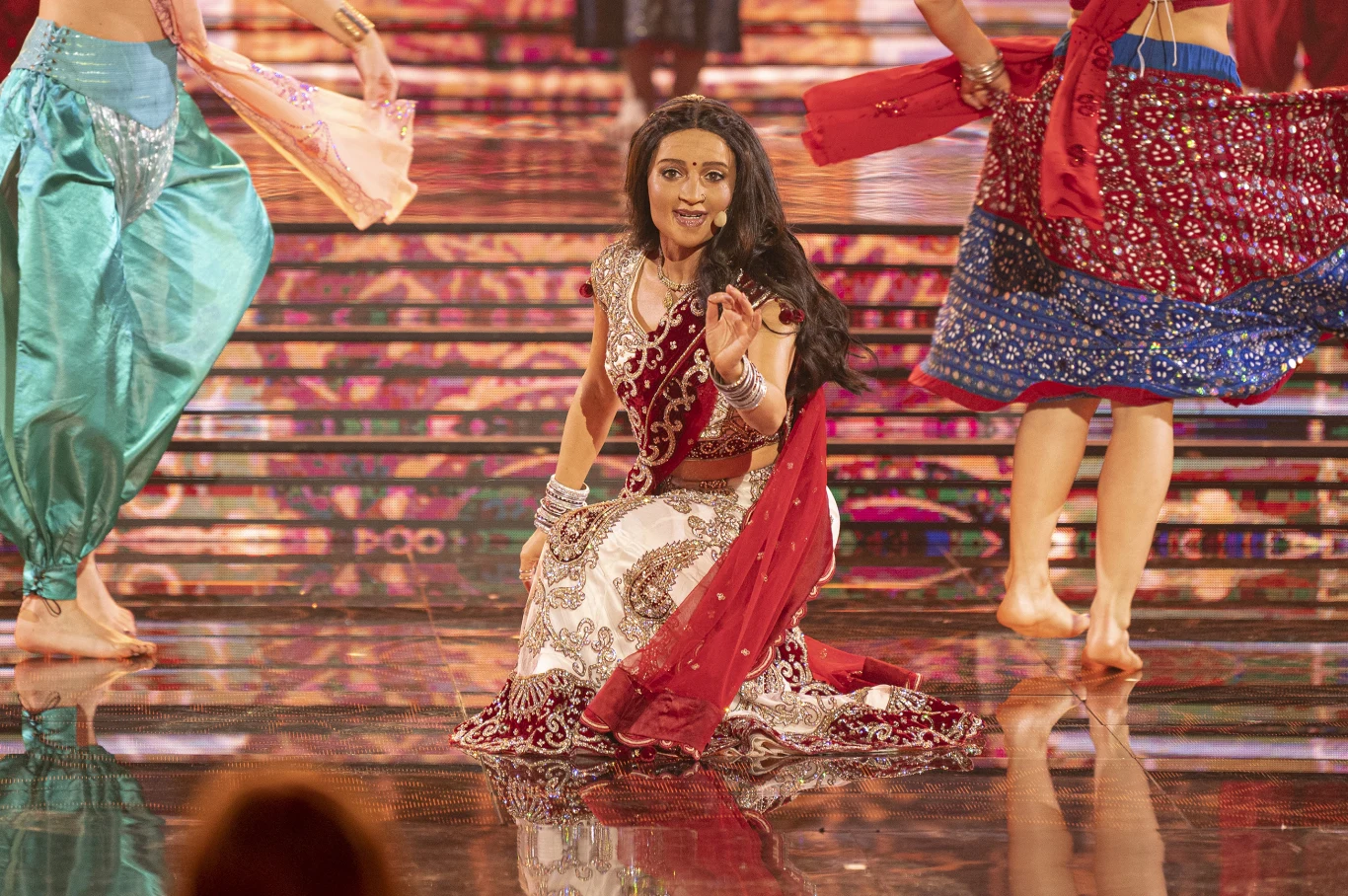 Natalia Janoszek zachwyciła bollywoodzką kreacją Natalia Janoszek zachwyciła bollywoodzką kreacją