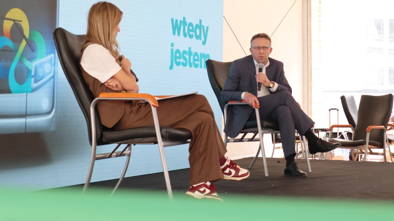 W Warszawie rozpoczynają się juwenalia, czyli święto studentów. To doświadczenie nie tylko muzyczne, ale i ekologiczne, bo studenci zaprosili na juwenalia także Stowarzyszenie Program Czysta Polska. W Warszawie rozpoczynają się juwenalia, czyli święto studentów. To doświadczenie nie tylko muzyczne, ale i ekologiczne, bo studenci zaprosili na juwenalia także Stowarzyszenie Program Czysta Polska.