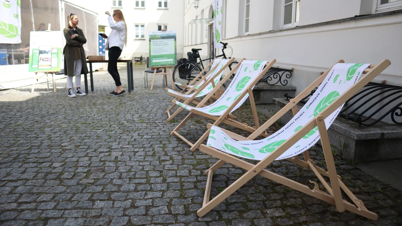 W Warszawie rozpoczynają się juwenalia, czyli święto studentów. To doświadczenie nie tylko muzyczne, ale i ekologiczne, bo studenci zaprosili na juwenalia także Stowarzyszenie Program Czysta Polska. W Warszawie rozpoczynają się juwenalia, czyli święto studentów. To doświadczenie nie tylko muzyczne, ale i ekologiczne, bo studenci zaprosili na juwenalia także Stowarzyszenie Program Czysta Polska.